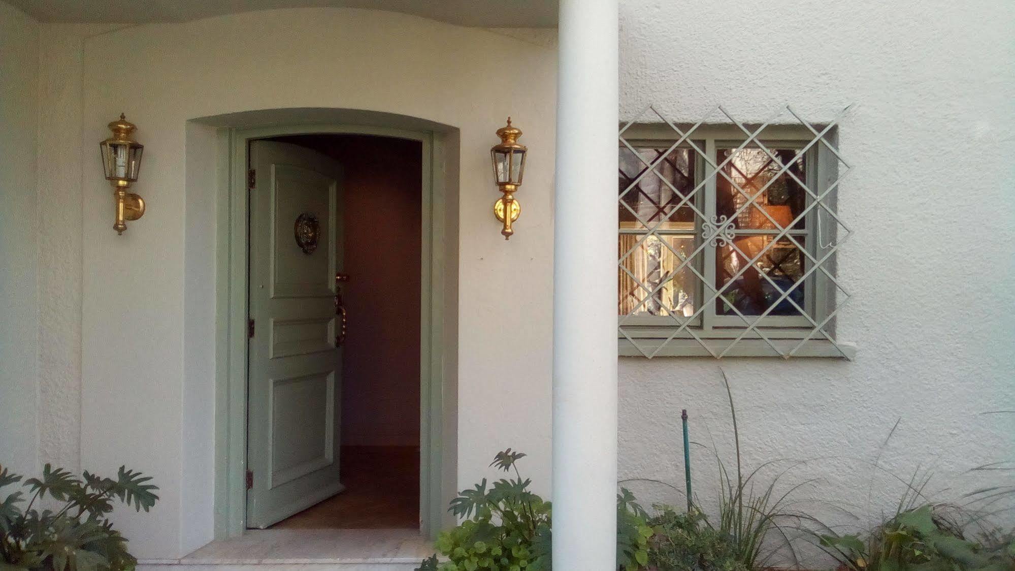 Hoeveld House Johannesburg Luaran gambar