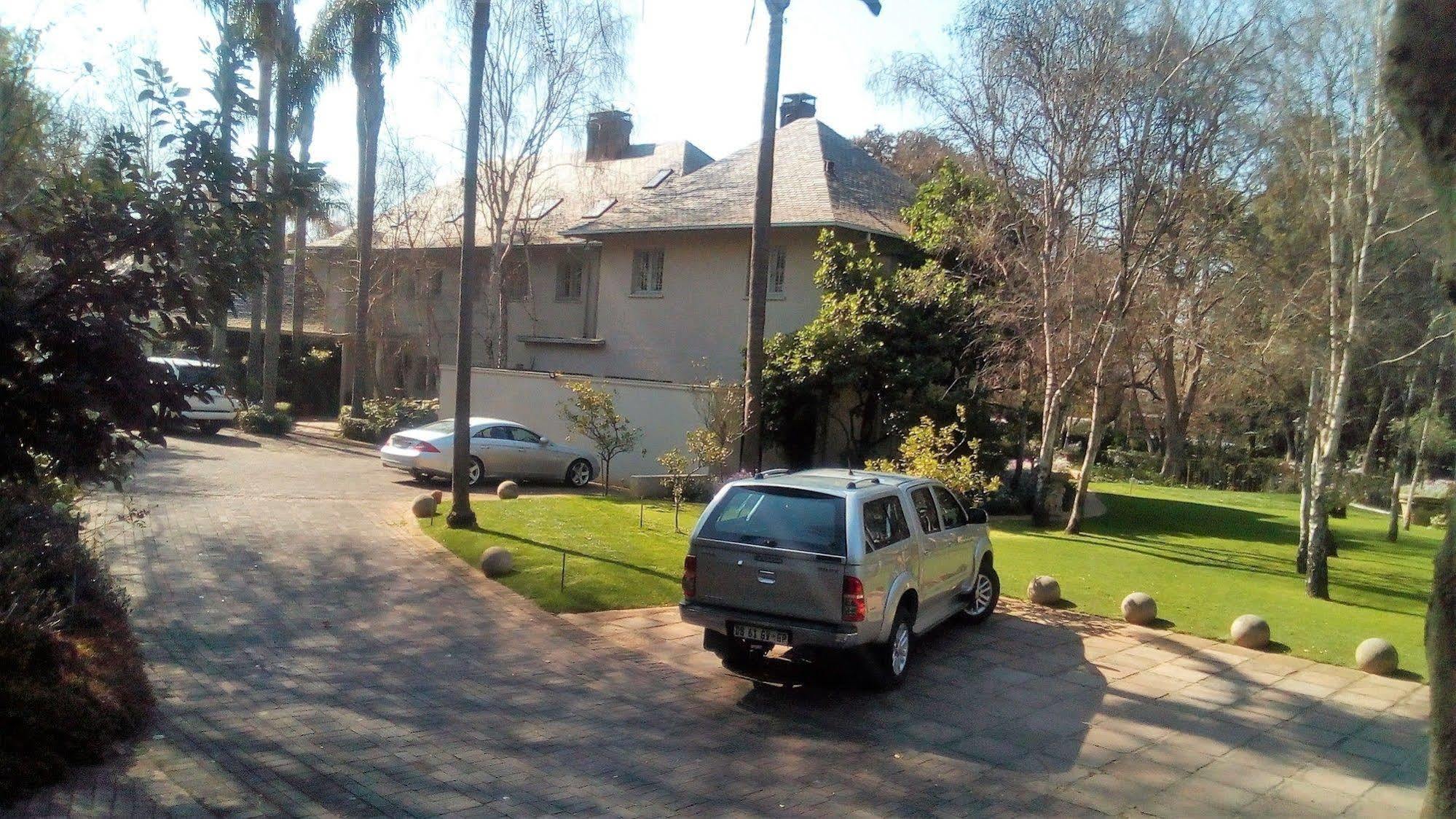 Hoeveld House Johannesburg Luaran gambar