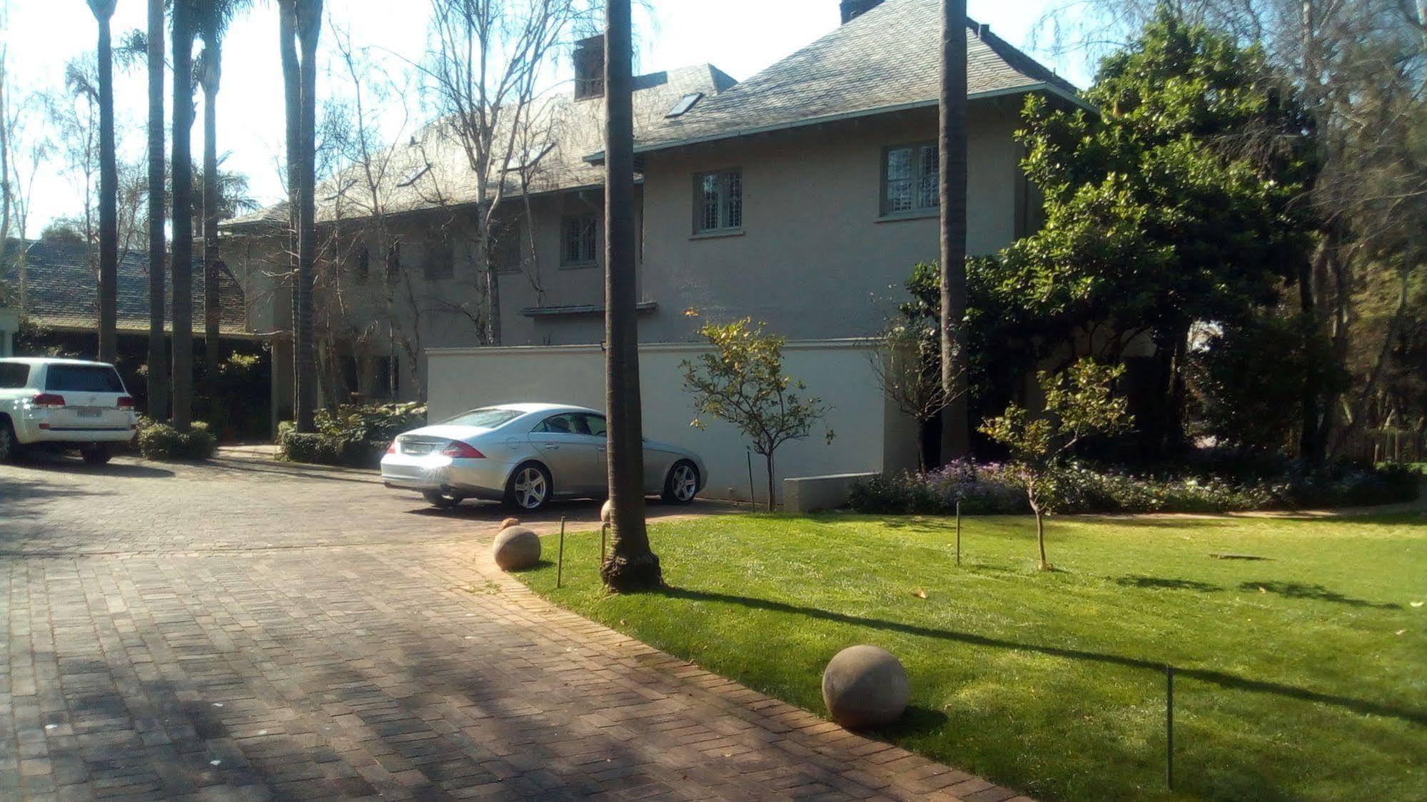 Hoeveld House Johannesburg Luaran gambar
